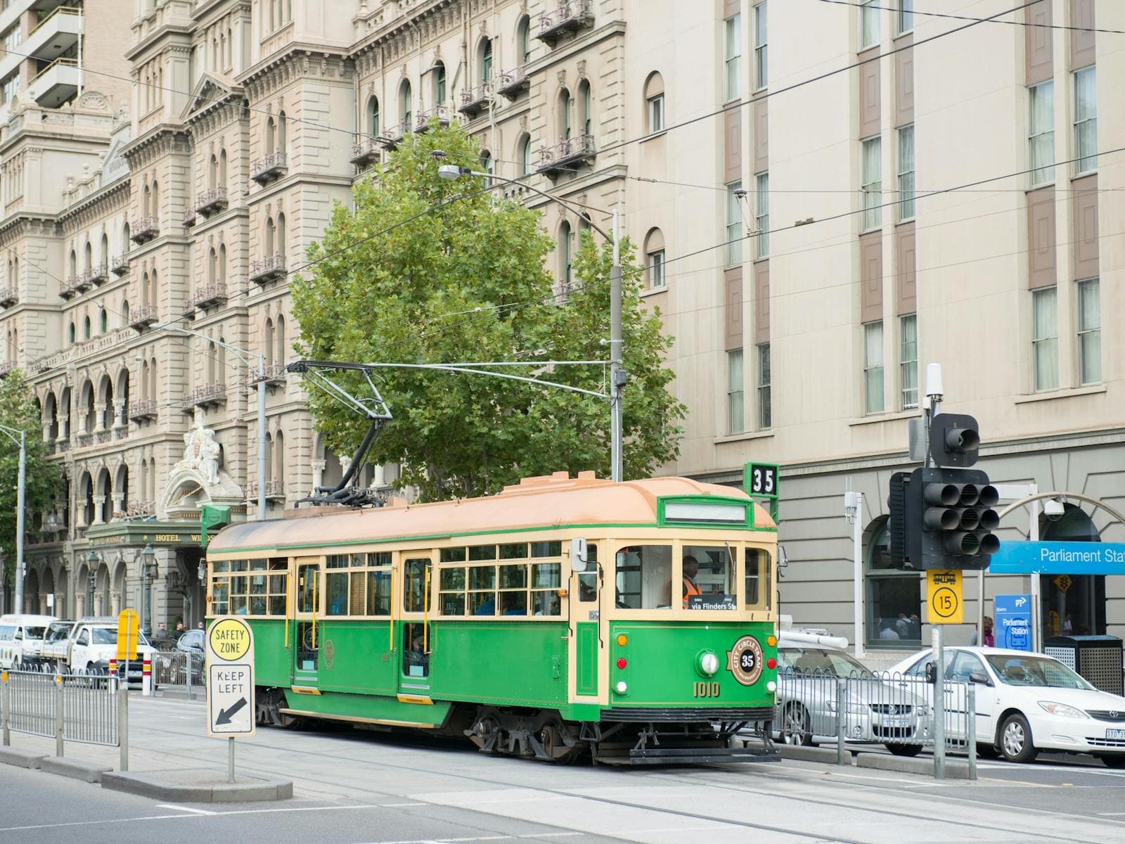 5 DAYS MELBOURNE DISCOVERY